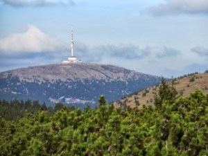 First view of Praded Mountain, the highest mountain of the range